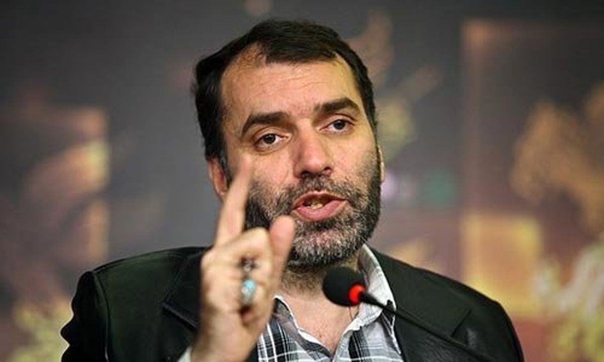 پاسخ مسعود ده‌نمکی به کنایه مجری شبکه خبر