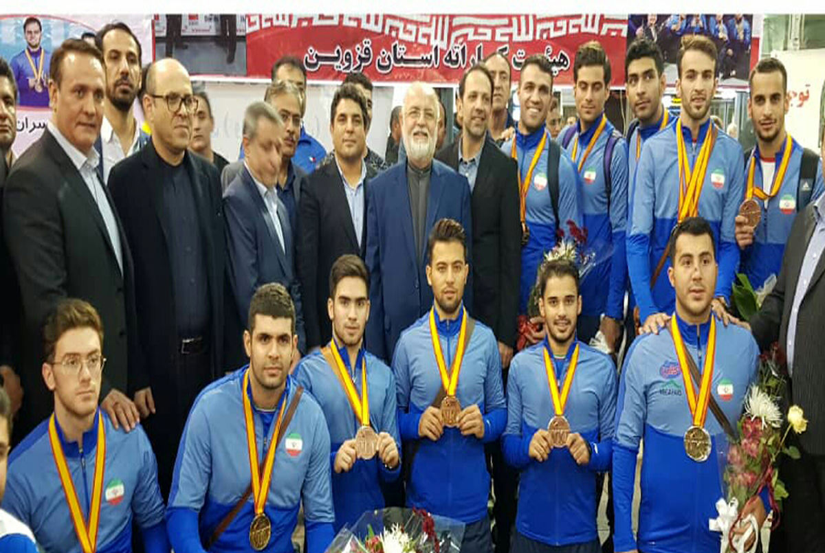 بازگشت قهرمانان کاراته از سرزمین ماتادور‌ها