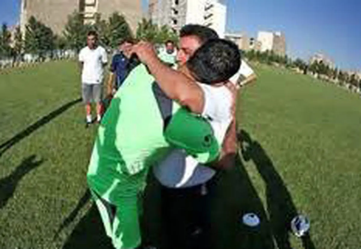 لیست احتمالی ورودی ها و خروجی های استقلال فاش شد