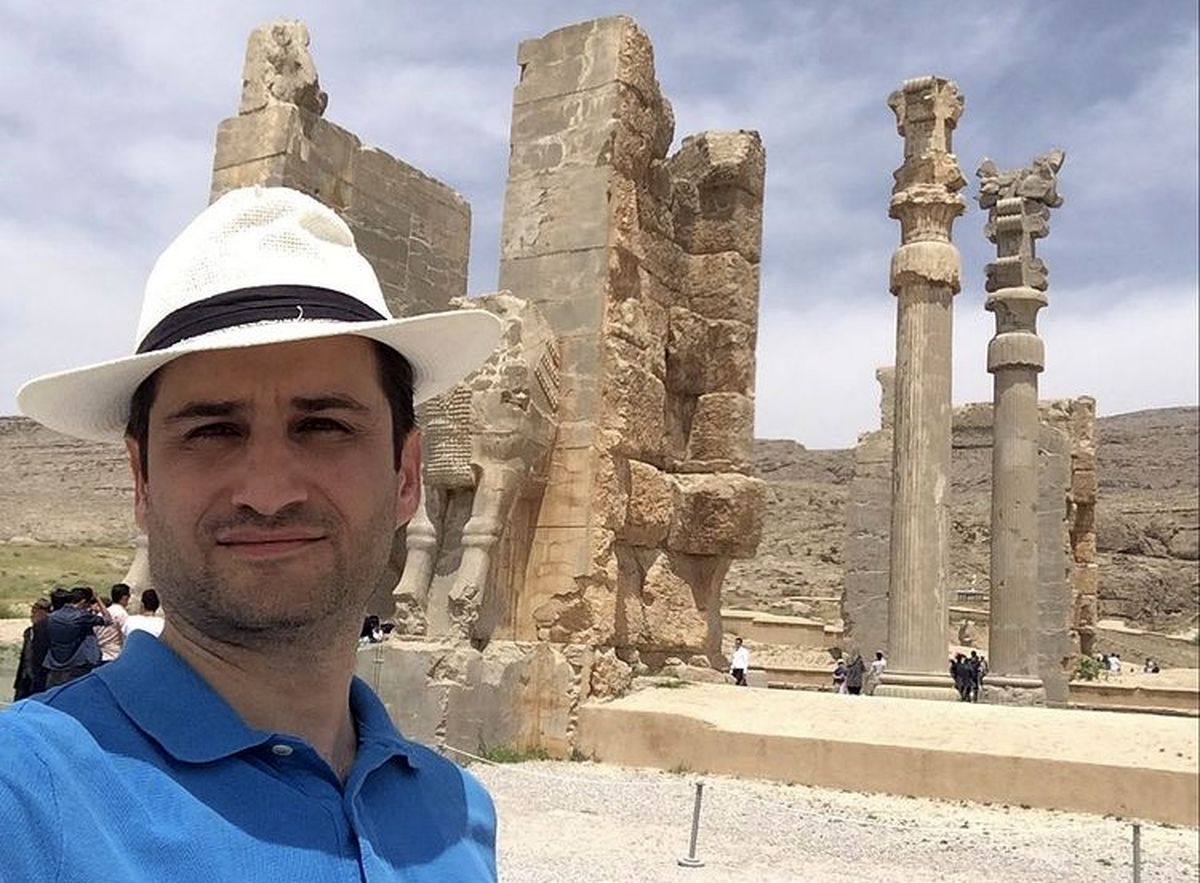 پویا امینی در تخت جمشید + عکس