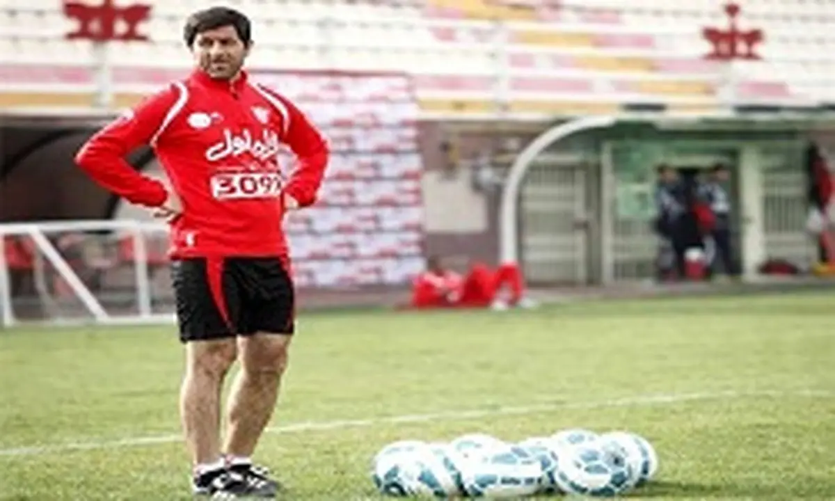 لقب زشت هواداران رضاییان به کریم باقری !