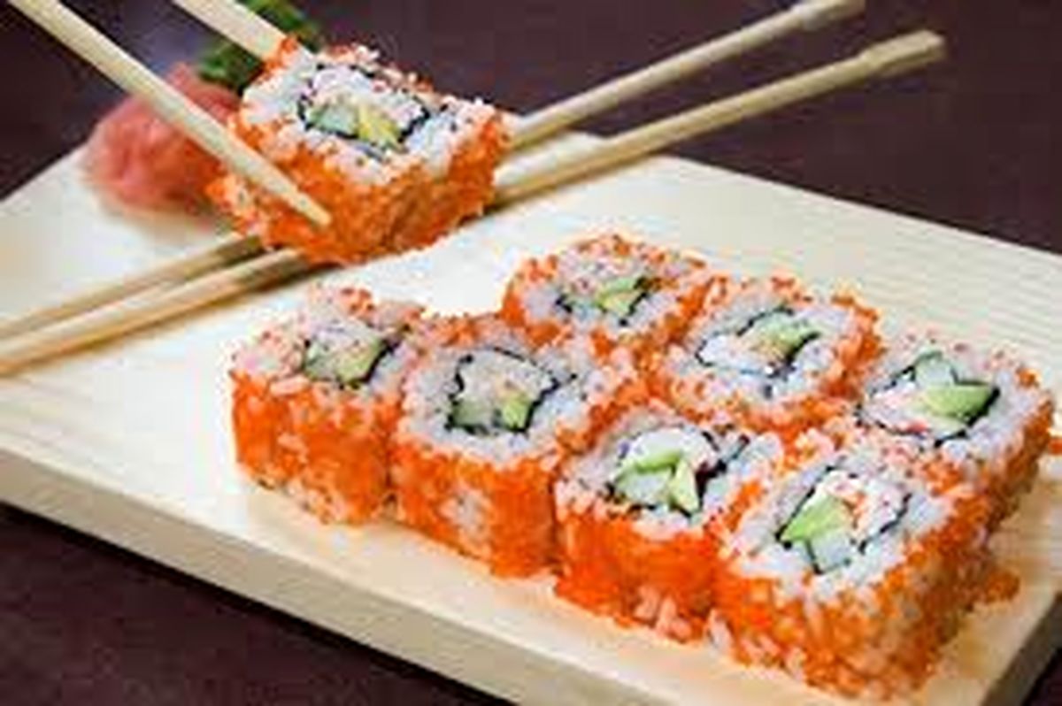  عجیبترین عادتهای مردم دنیا هنگام صرف غذا 
