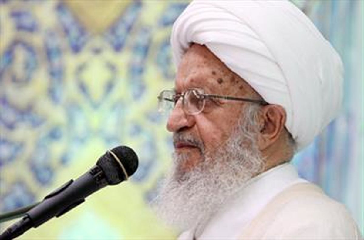 انتقاد آیت الله مکارم شیرازی از نمایش فیلم رستاخیز