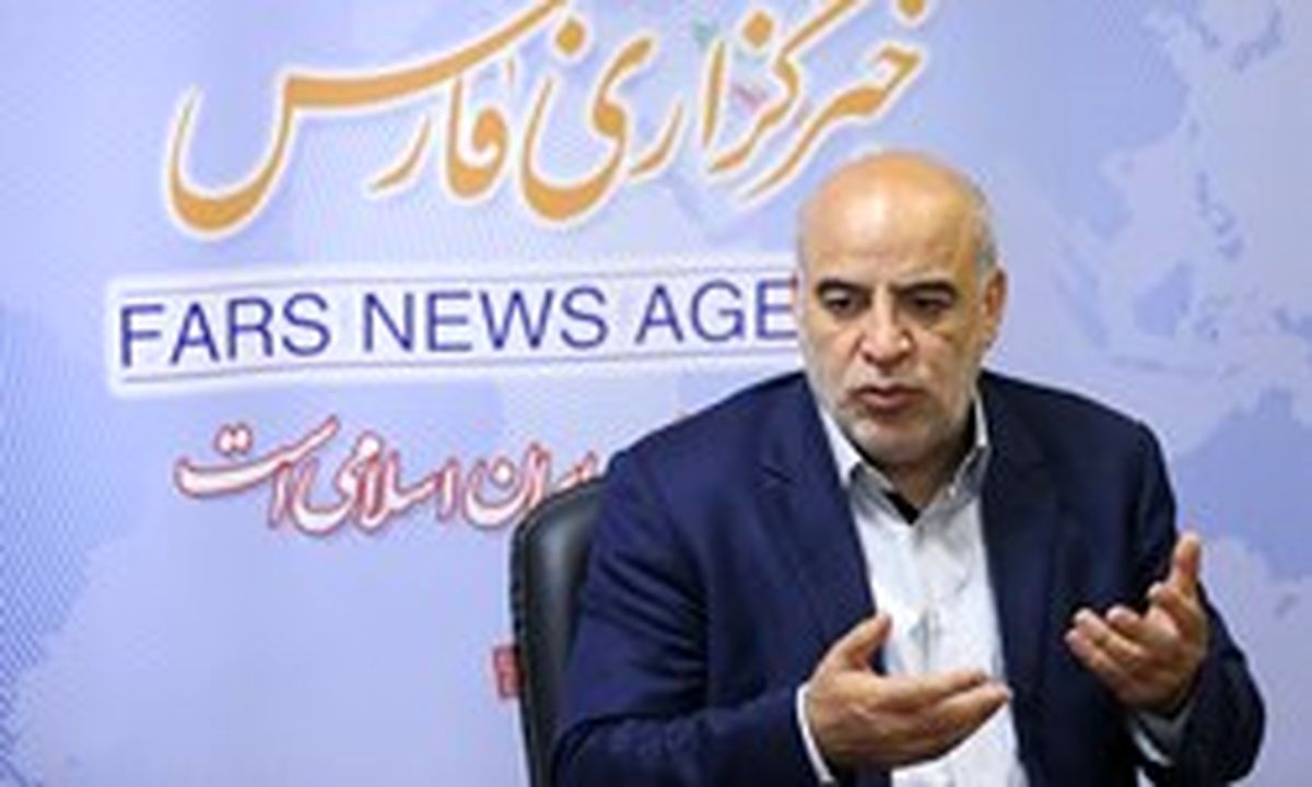 شاکری: پروژه های بزرگ یک صنعت پیچیده است