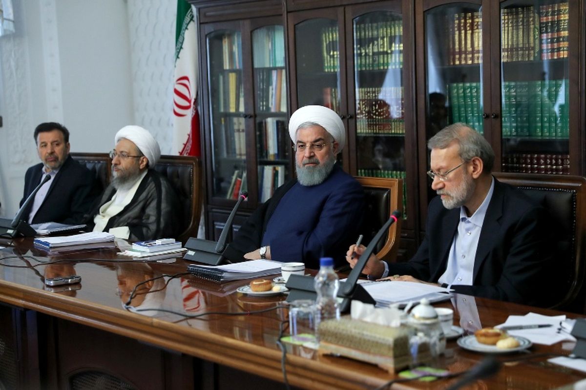 بررسی سناریوهای مقابله با تهدیدات آمریکا در جلسه سران قوا