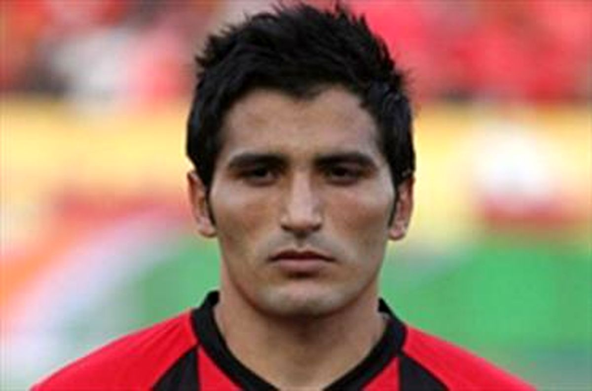 نمی‌دانم چرا هواداران پرسپولیس مرا هو کردند