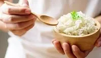 ایا خوردن برنج در شب باعث چاقی میشود ؟ بهترین زمان مصرف برنج