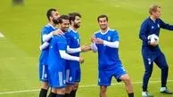 تشویق شدید ملی پوشان ایران و رونالدو!