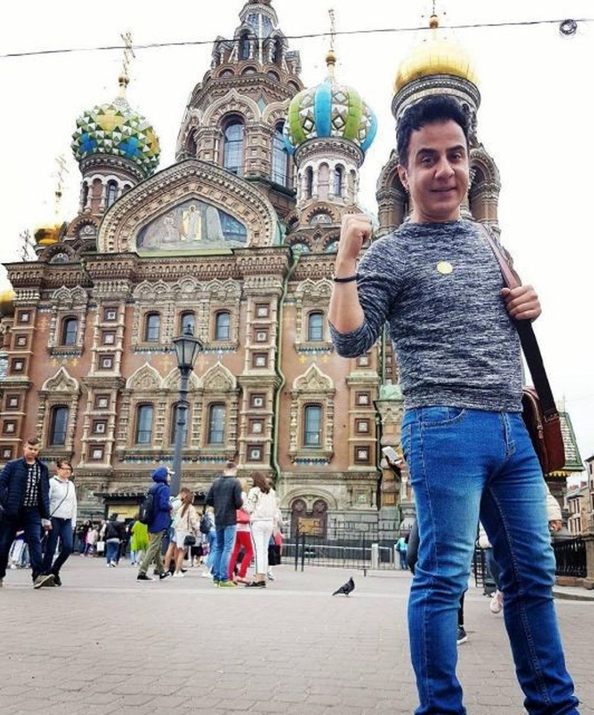 ‎عکس دیدنی داریوش فرضیایی (عمو پورنگ) در سن پترزبورگ‎