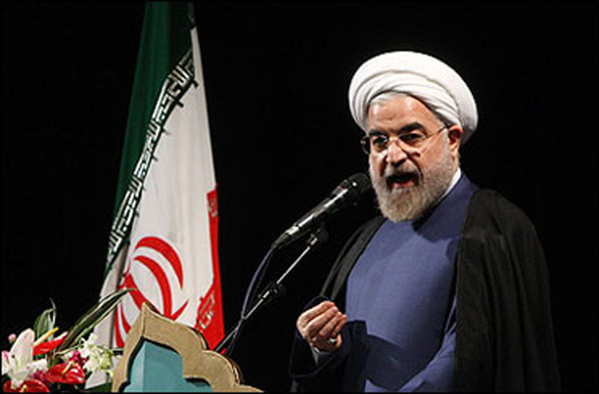 روحانی: خون از سیمای امت اسلامی می‌چکد