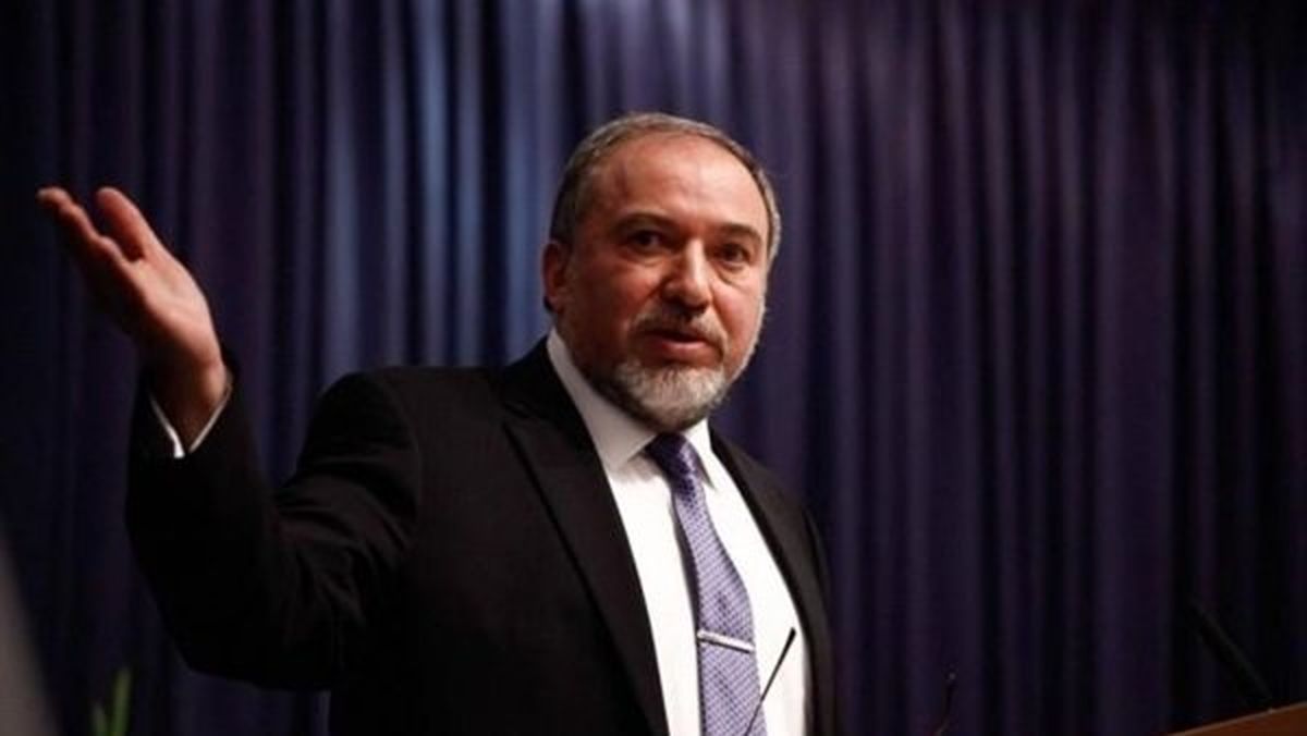 لیبرمن مجددا ساکنان غزه را تهدید کرد