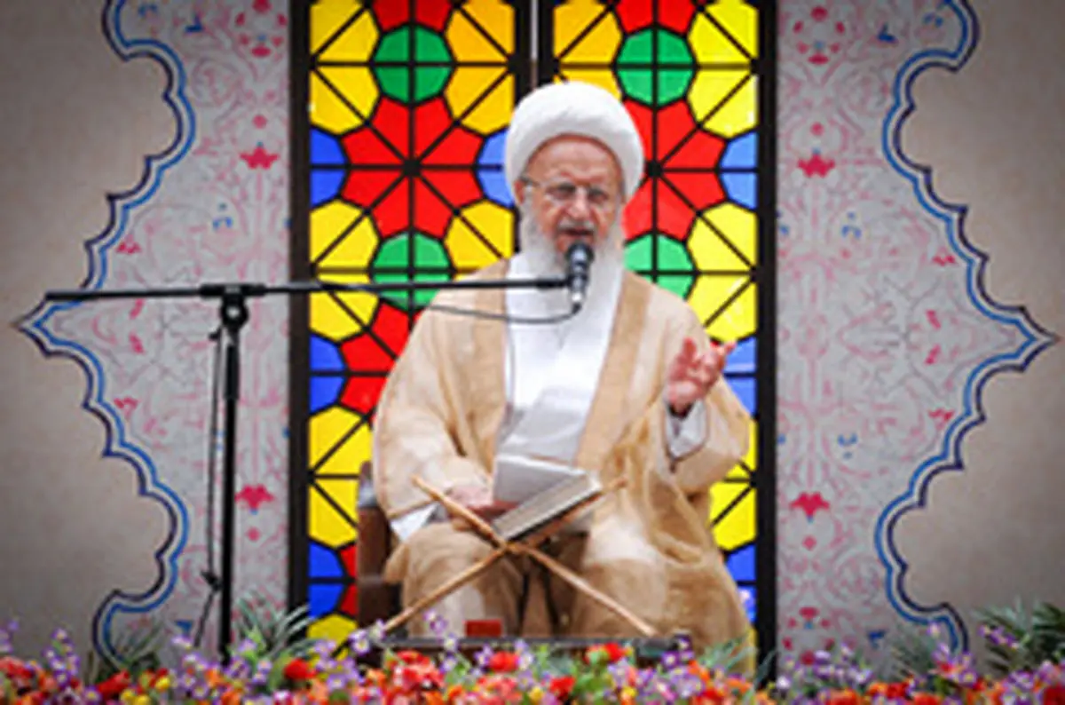 شیعه باید پا، جای پای معصومین و اهل بیت (ع) بگذارد