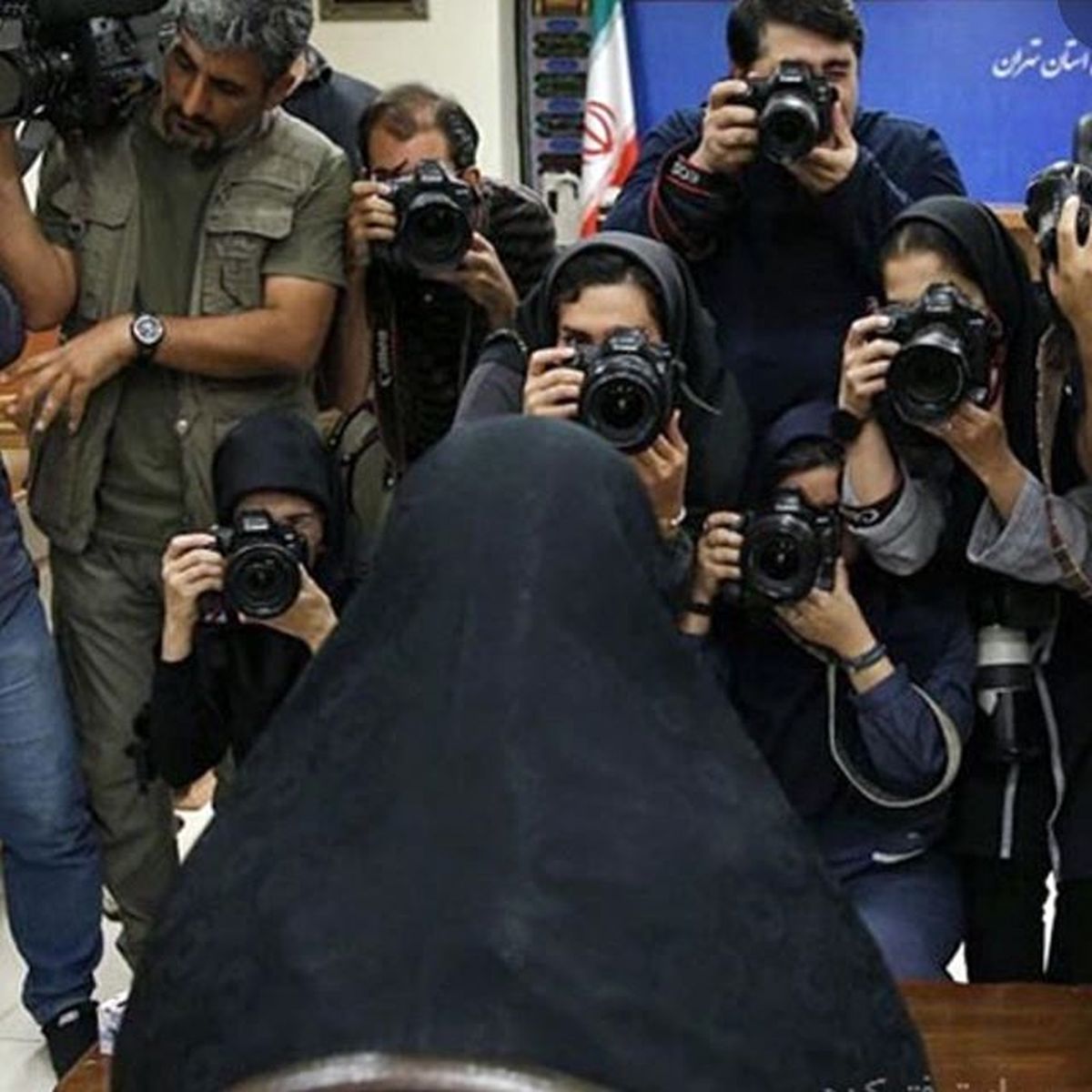 پست کوبنده محسن تنابنده برای دزدی های داخلی