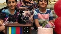 خانم مجری و دوقلو هایش + عکس