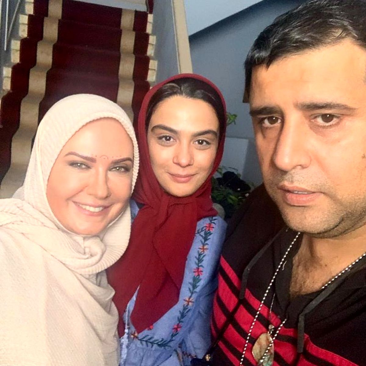 سلفی مارال فرجاد با لعیا زنگنه