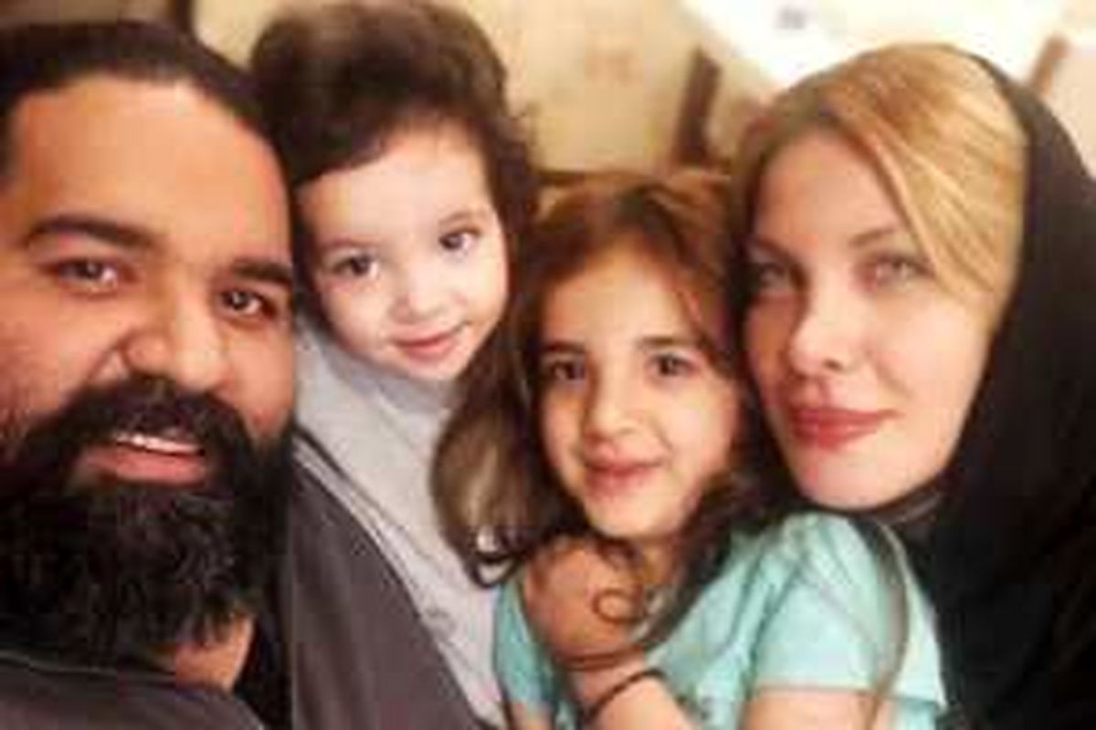 سفر رضا صادقی به همراه همسر و دخترانش به شمال کشور! عکس