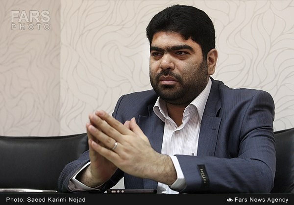 شاکی شدن مجری برنامه از عروسی پر خرج پسر سفیر دانمارک + فیلم