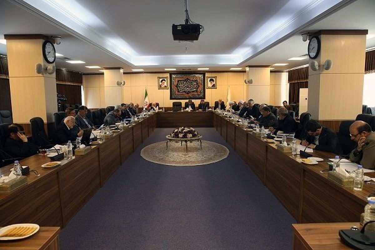بررسی سند الگوی پایه ایرانی اسلامی پیشرفت در کمیسیون خاص مجمع