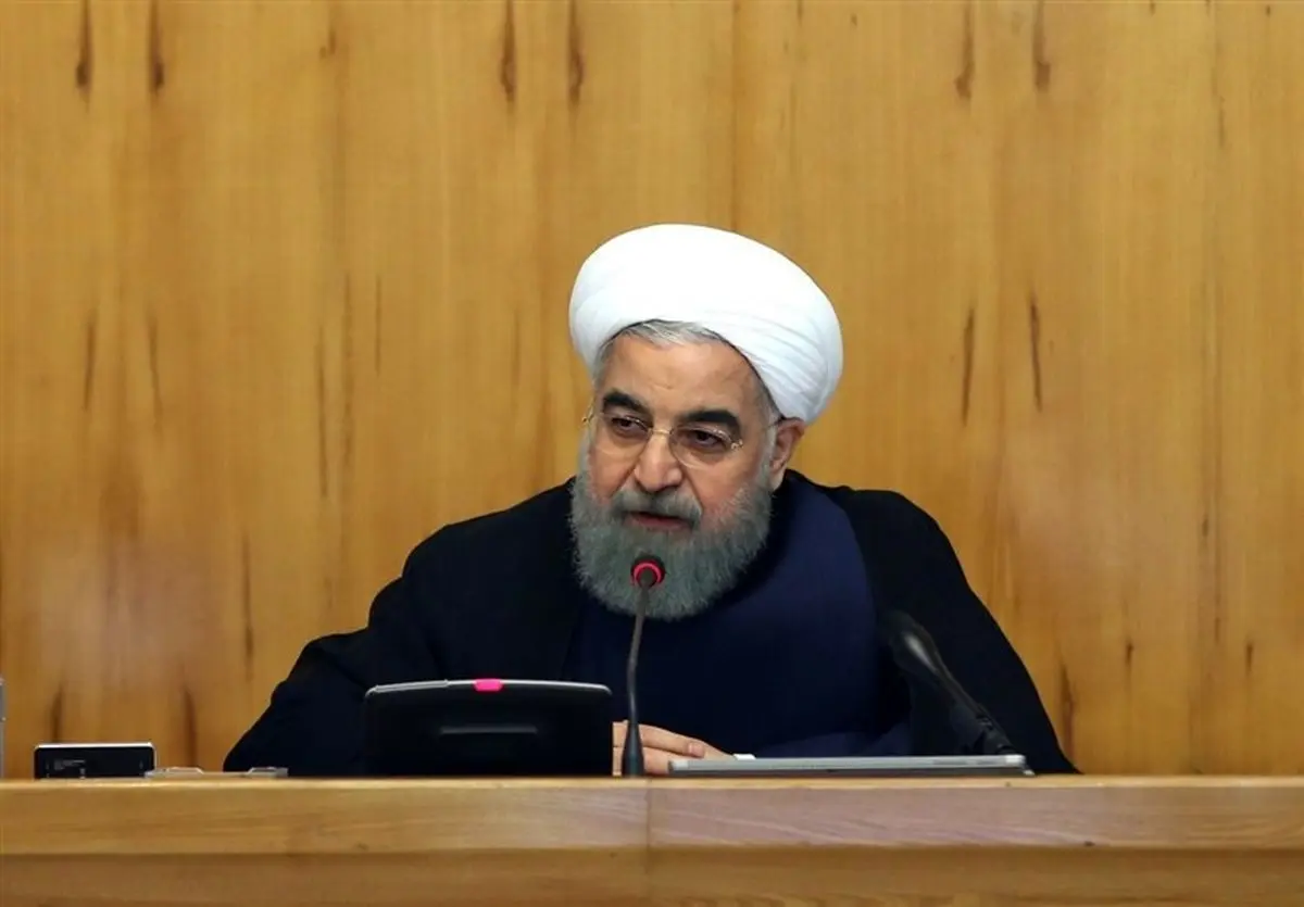 روحانی: درآمد دولت از بالا رفتن قیمت ارز دروغ است