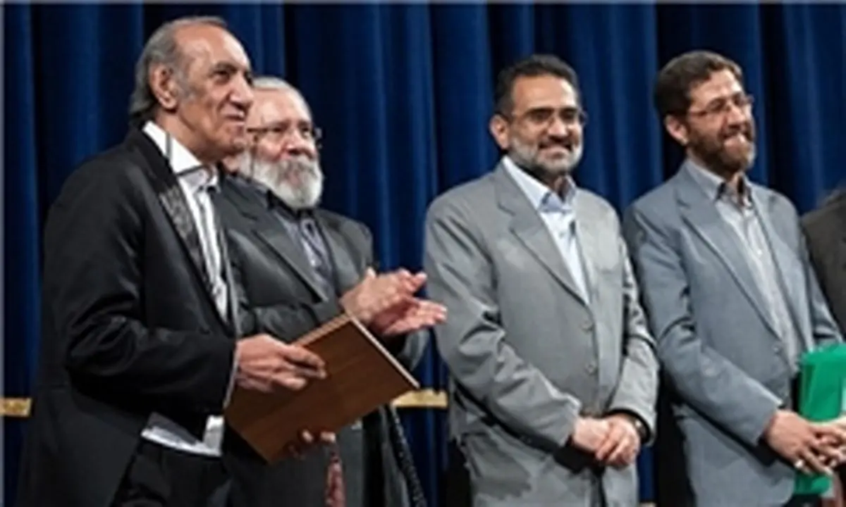 سرود «مرگ بر آمریکا» کاملا انسانی است