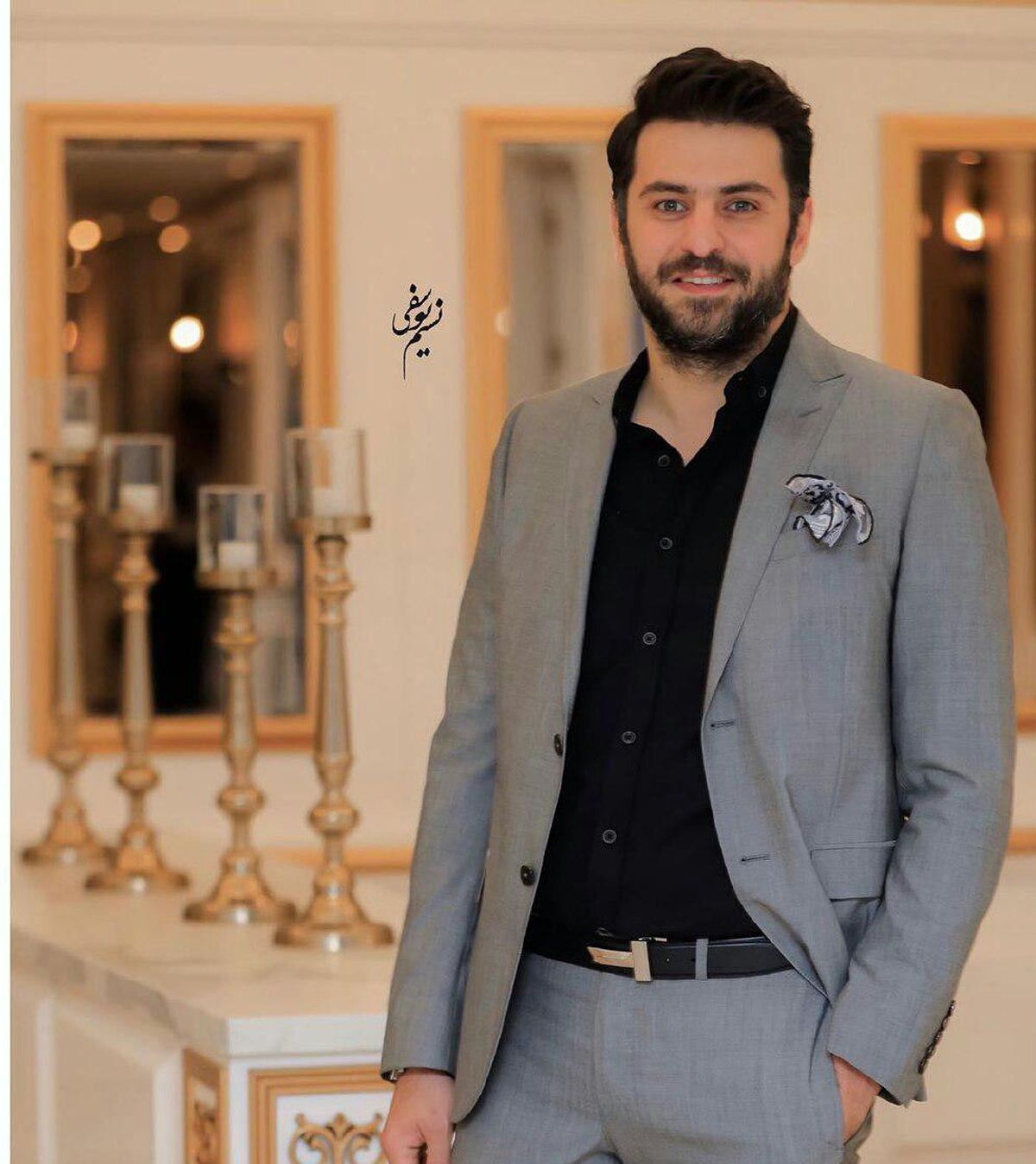 استایل جدید مجری خوشتیپ و جذاب