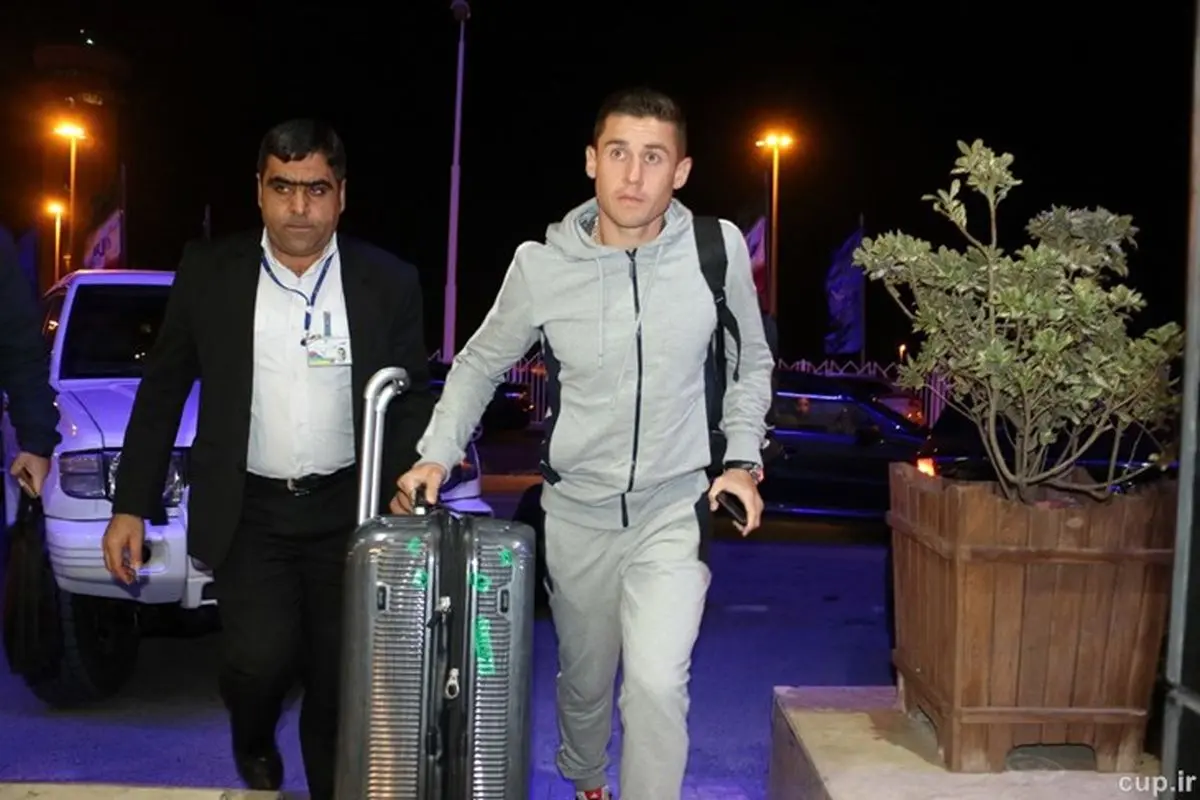 ستاره ازبک به تمرین استقلال نمی رود 