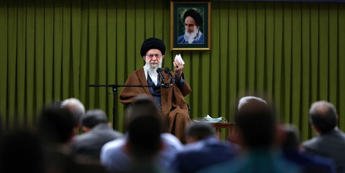 دانشجویان در دیدار رمضانی با رهبر انقلاب چه گفتند ؟