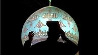 آیا قرآن سر گرفتن شیوه‌ای خاص دارد؟ 