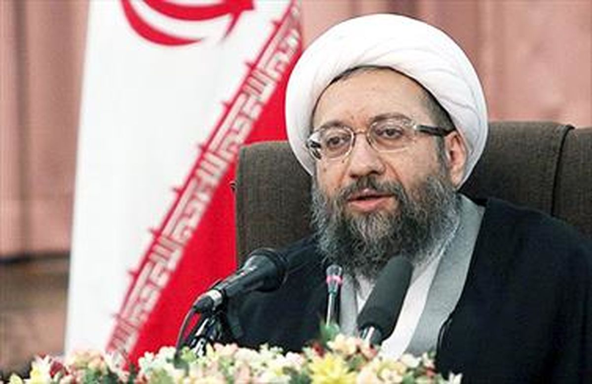 نگاه به بیرون باعث ضعف ما می شود