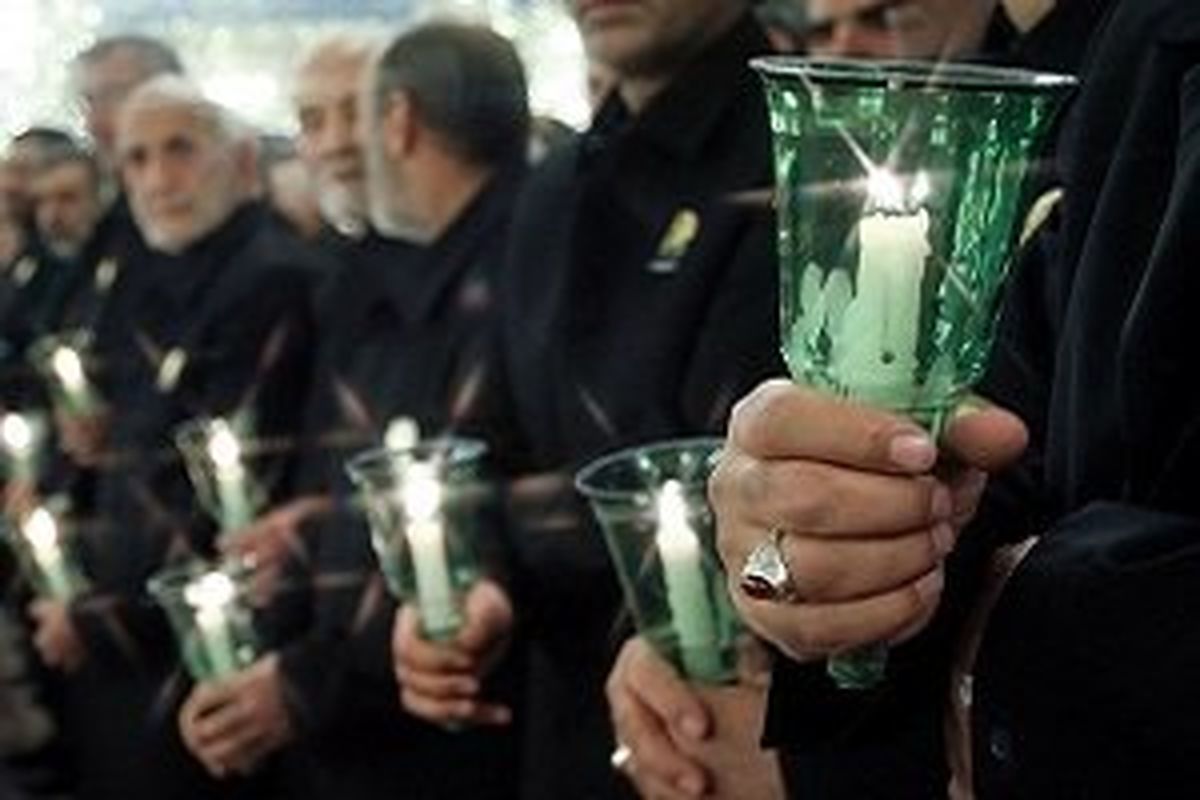  20هزار نفر در نوبت خادمی حرم رضوی هستند