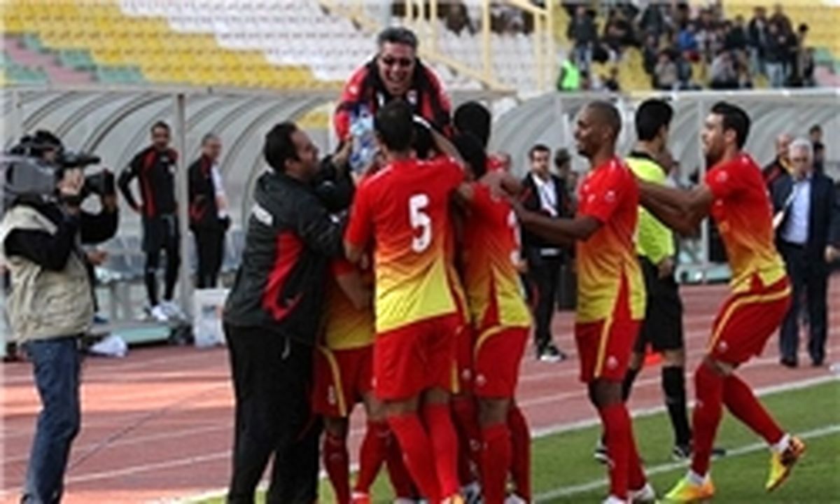 اشک بازیکنان پرسپولیس در آمد