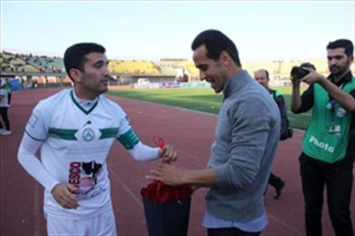 سبد گل مسلمان برای جادوگر سوژه شد