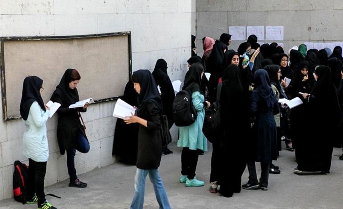 با افزایش تحصیلات میزان حجاب زنان کاهش می‌یابد