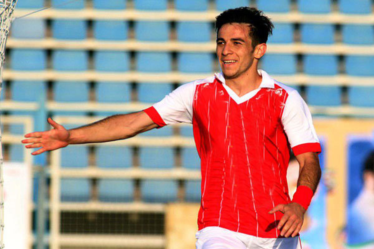 تکلیف هافبک پرسپولیس آخر هفته مشخص می شود
