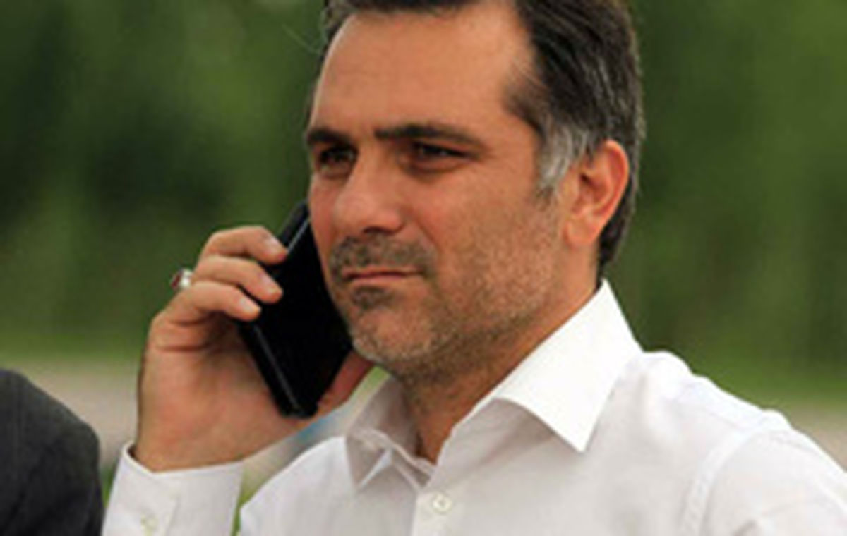هیچ بازیکنی نمی‌تواند برای باشگاه تصمیم‌گیری کند