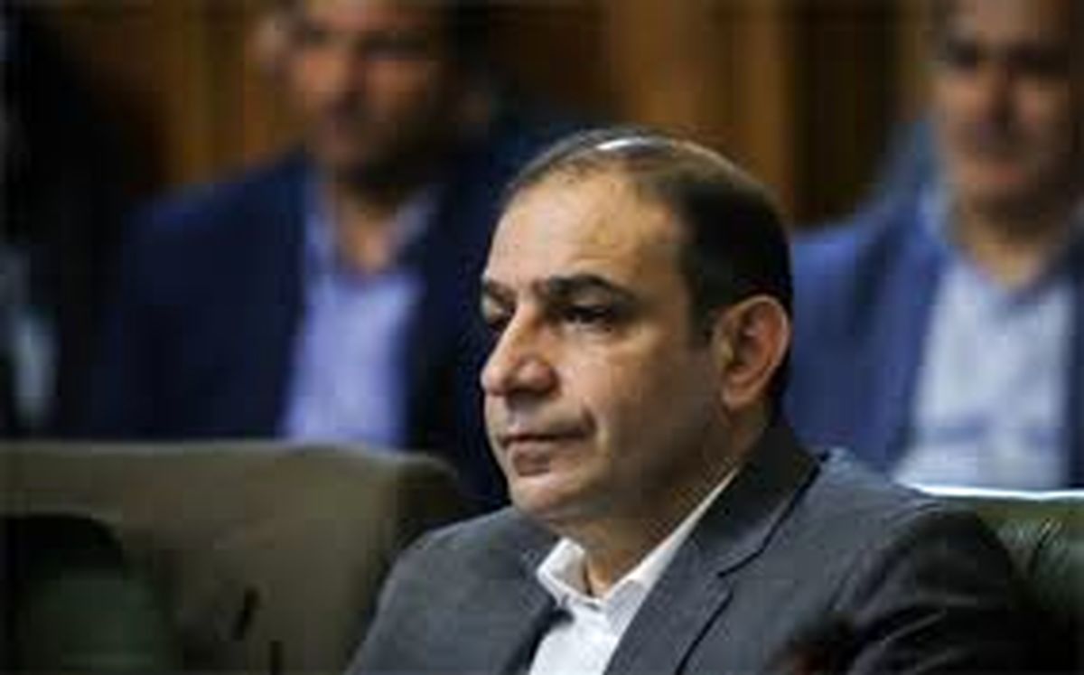 کم کاری شهرداری در صدور کارت بلیت یک ساله مترو خبرنگاران