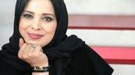 روشنک عجمیان مثلا حواسش به گوشی است!