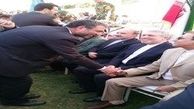 خطر از بیخ گوش وزیر گذشت! +عکس