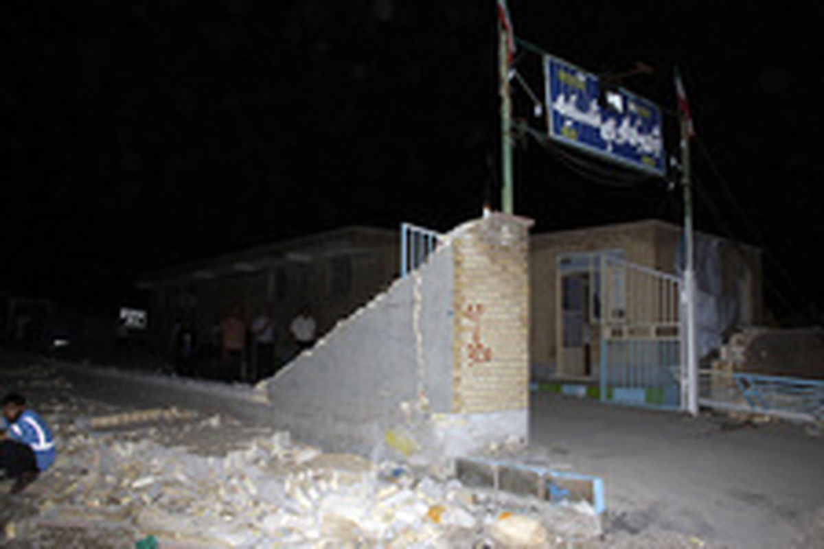 بازدید رحیمی از مناطق زلزله زده