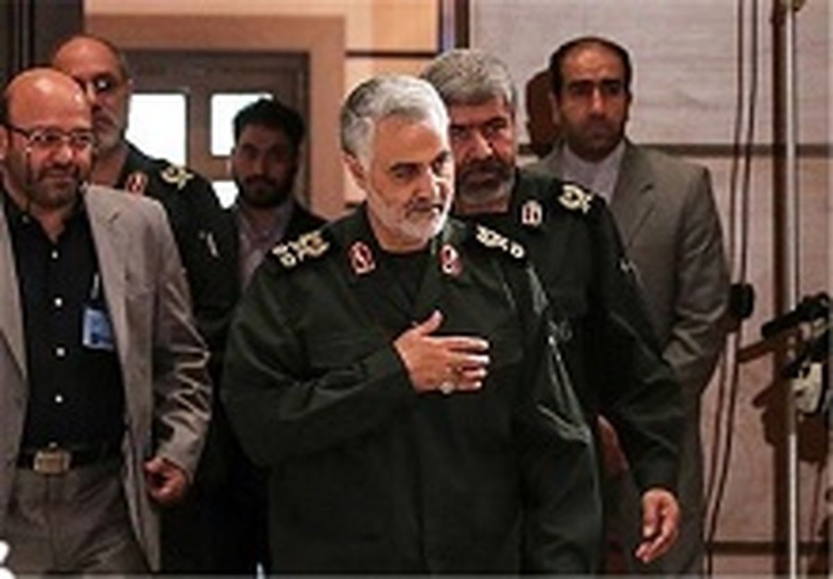 حضور سرلشکر سلیمانی در نشست منتخبین مجلس دهم