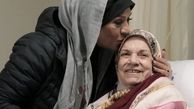 بوسه نسرین مقانلو‌و‌بازیگر مرحوم + عکس