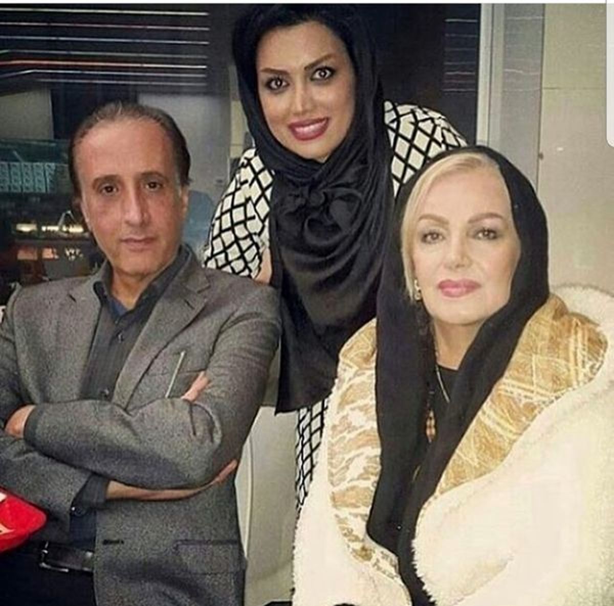 گوینده معروف خبر در کنار همسر و دخترش+عکس