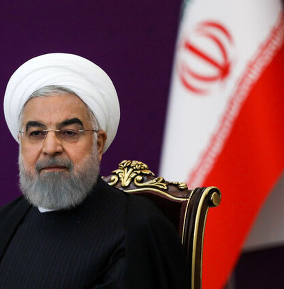روحانی: با همکاری دولت و مجلس می‌توانیم یادگار ماندگاری برای مردم بجا بگذاریم
