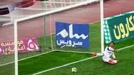 حسینی: دلیلی نداشت کارت زرد بگیرم