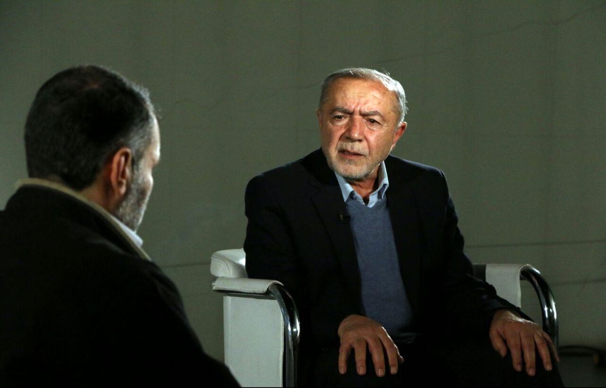 ده نمکی امشب با نفوذی انقلاب در ارتش شاه گفتگو می‌کند