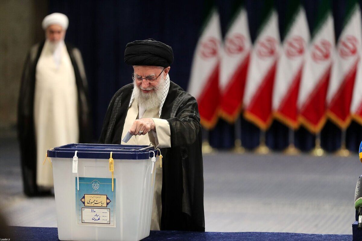حرف‌ های مهم رهبری بعد از رای دادن در انتخابات ریاست جمهوری