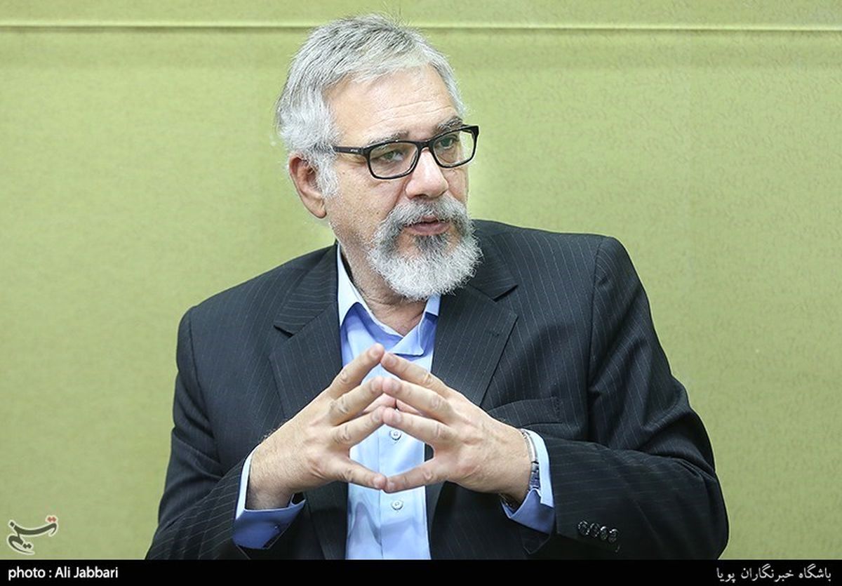 فخر الدین صدیق شریف: ایراندخت جواب تلفن مارا هم نمی‌دهد