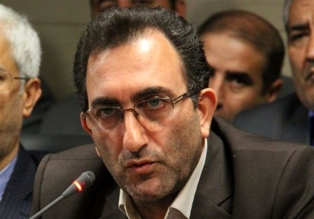 دبیر کمیسیون بهداشت مجلس: موج دوم شیوع کرونا شهرستان‌های سفید را هم تهدید می‌کند / انتقاد از افزایش مسافرت‌ها