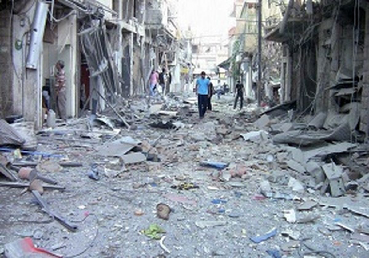 خروج ده ها غیرنظامی از شرق حلب