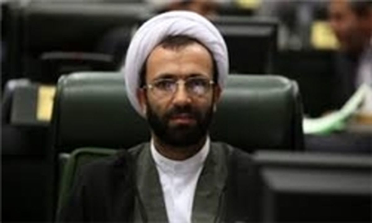 انتقاد از عدم معرفی وزیر پیشنهادی صمت به مجلس
